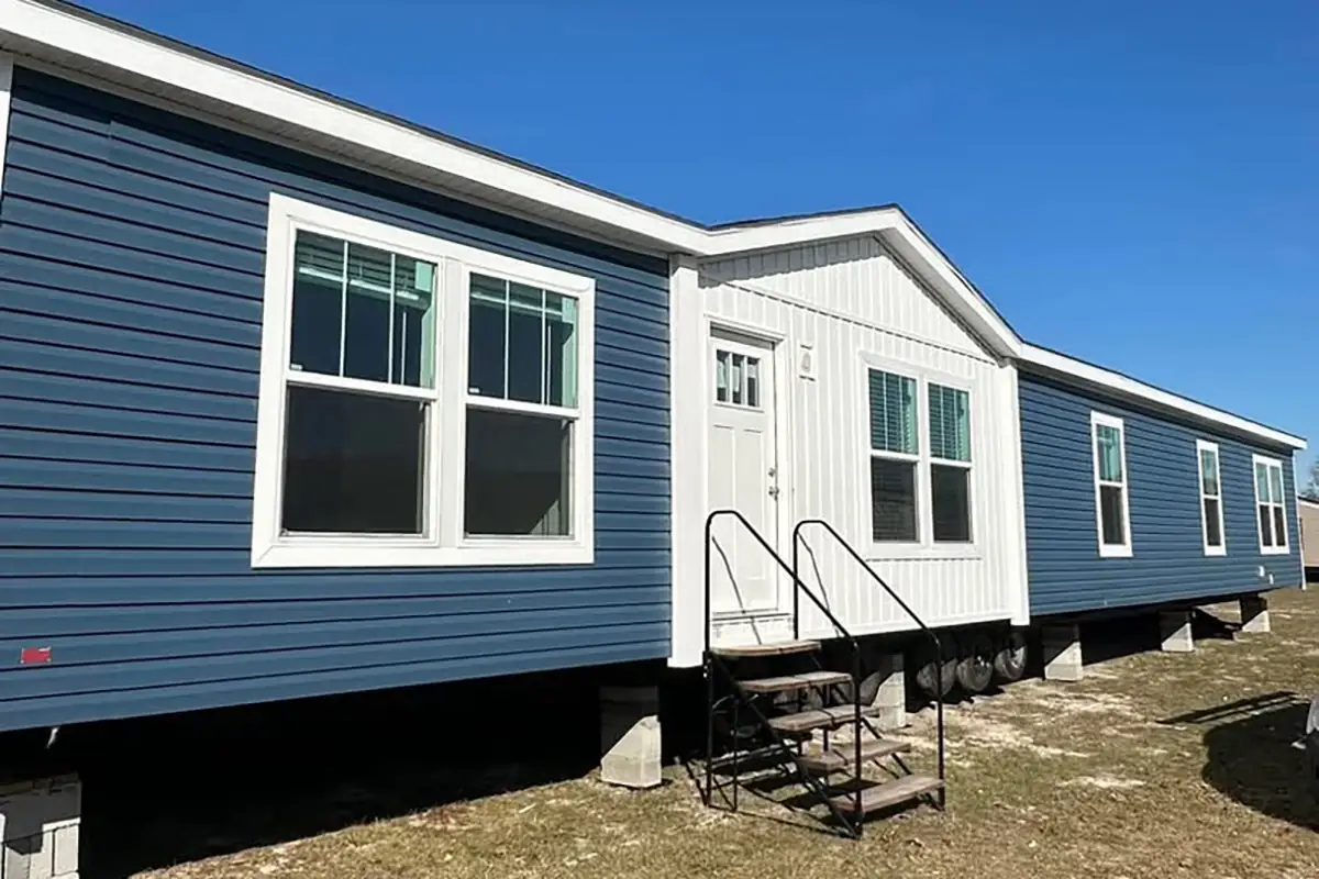 Fairway Augusta — front elevation